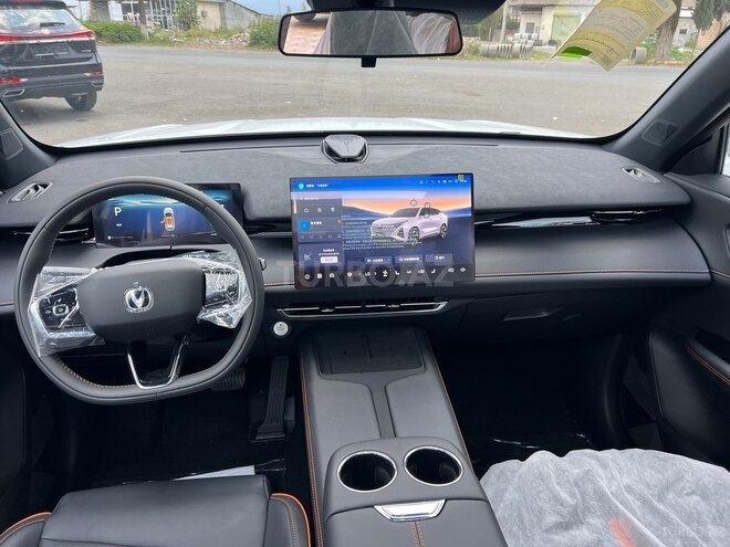 Changan  2026, 0 km - 1.5 л - Lənkəran