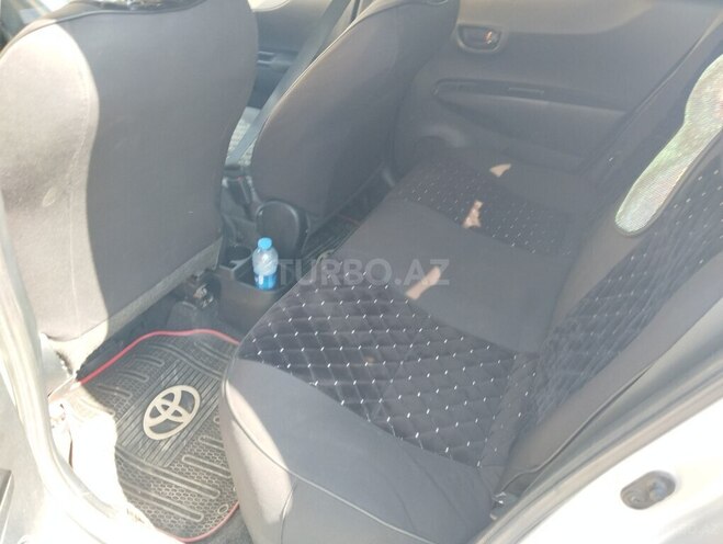 Toyota Yaris 2012, 405,000 km - 1.3 l - Bakı