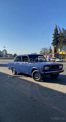 LADA (VAZ) 2107 2005, 120,000 km - 1.6 l - Salyan