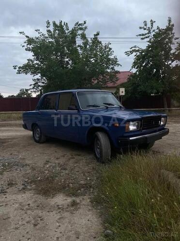 LADA (VAZ) 2107 2005, 120,000 km - 1.6 l - Salyan