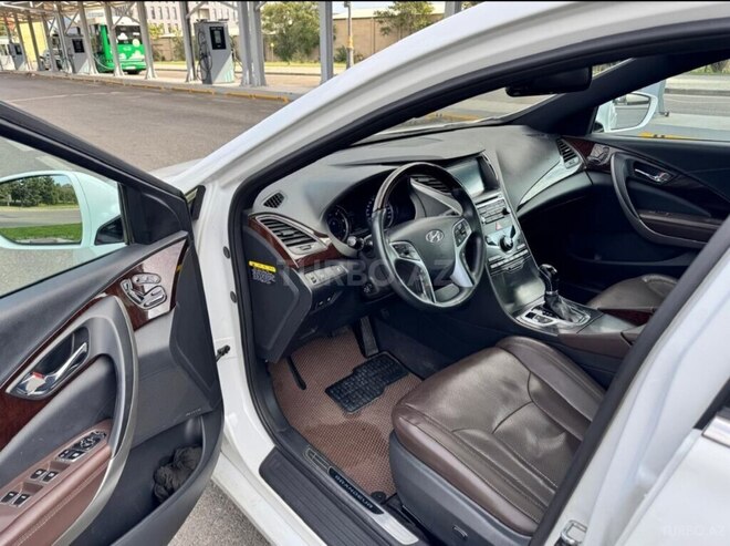 Hyundai Grandeur 2015, 168,300 km - 2.2 l - Bakı