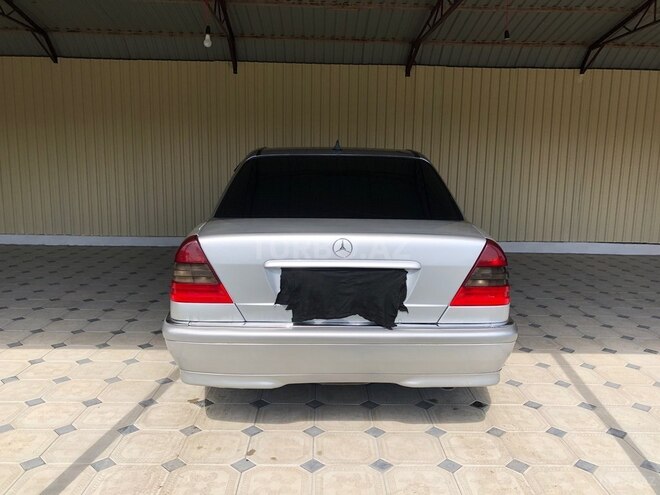 Mercedes C 180 1999, 377,000 km - 1.8 l - Sabirabad