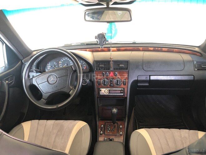 Mercedes C 180 1999, 377,000 km - 1.8 l - Sabirabad