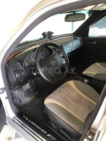 Mercedes C 180 1999, 377,000 km - 1.8 l - Sabirabad