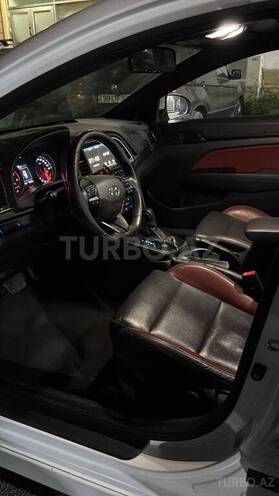 Hyundai Elantra 2017, 154,000 km - 1.6 l - Bakı