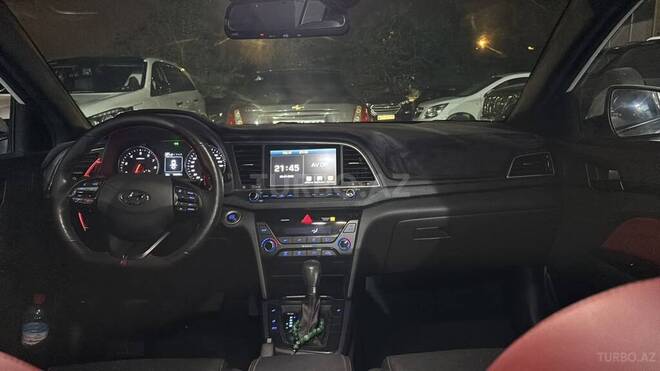 Hyundai Elantra 2017, 154,000 km - 1.6 l - Bakı