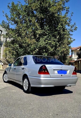 Mercedes C 220 1998, 289,000 km - 2.2 l - Bakı