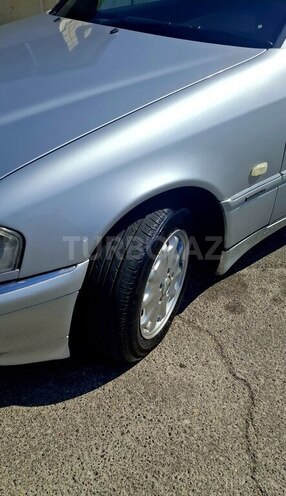 Mercedes C 220 1998, 289,000 km - 2.2 l - Bakı