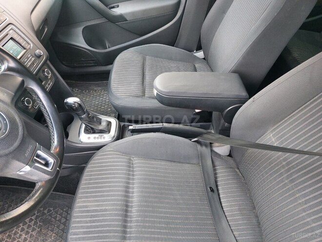 Volkswagen Polo 2013, 192,525 km - 1.6 l - Sumqayıt