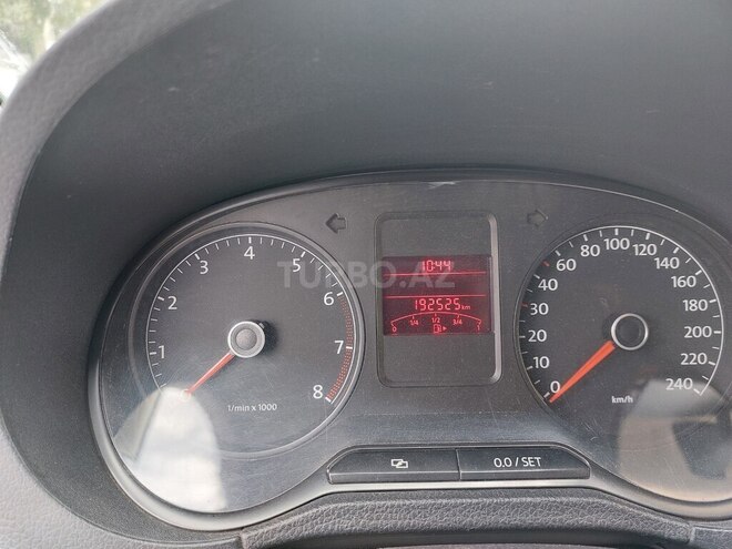 Volkswagen Polo 2013, 192,525 km - 1.6 l - Sumqayıt