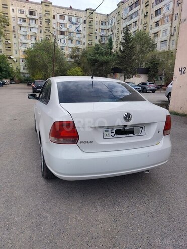 Volkswagen Polo 2013, 192,525 km - 1.6 l - Sumqayıt
