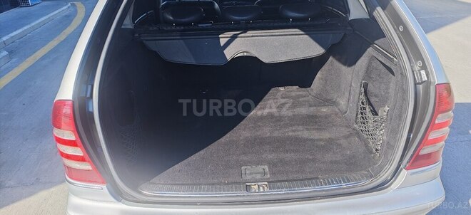 Mercedes C 220 2004, 600,000 km - 2.2 л - Bakı