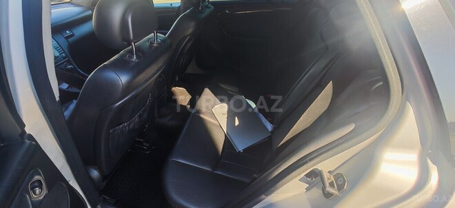 Mercedes C 220 2004, 600,000 km - 2.2 л - Bakı