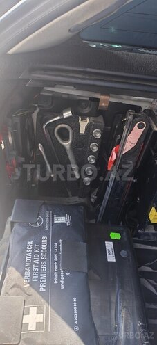 Mercedes C 220 2004, 600,000 km - 2.2 л - Bakı