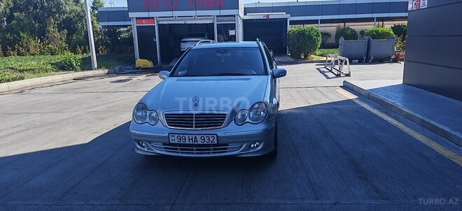 Mercedes C 220 2004, 600,000 km - 2.2 л - Bakı