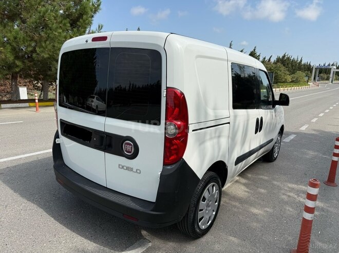 Fiat Doblo 2014, 232,960 km - 1.4 l - Bakı