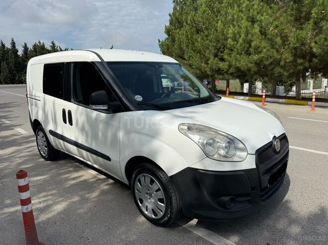 Fiat Doblo 2014, 232,960 km - 1.4 l - Bakı