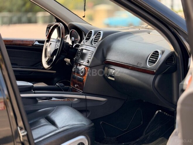 Mercedes GL 450 4MATIC 2007, 342,000 km - 4.7 l - Bakı
