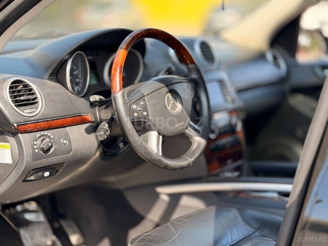 Mercedes GL 450 4MATIC 2007, 342,000 km - 4.7 l - Bakı