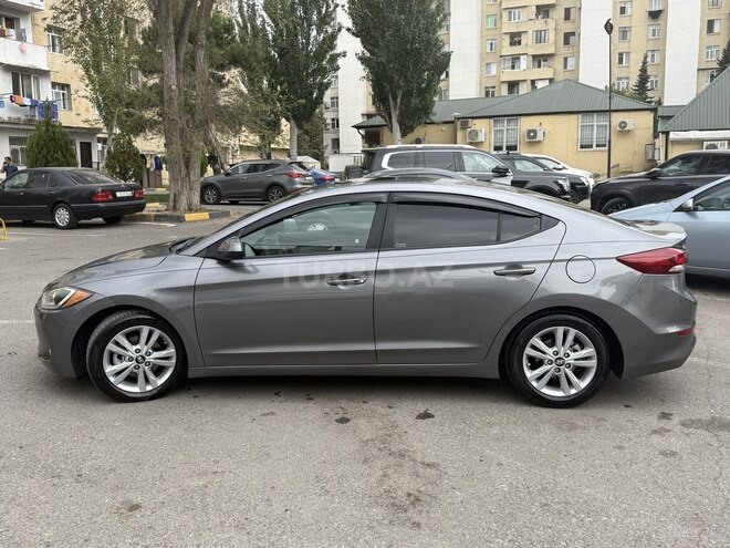 Hyundai Elantra 2017, 193,121 km - 2.0 l - Bakı