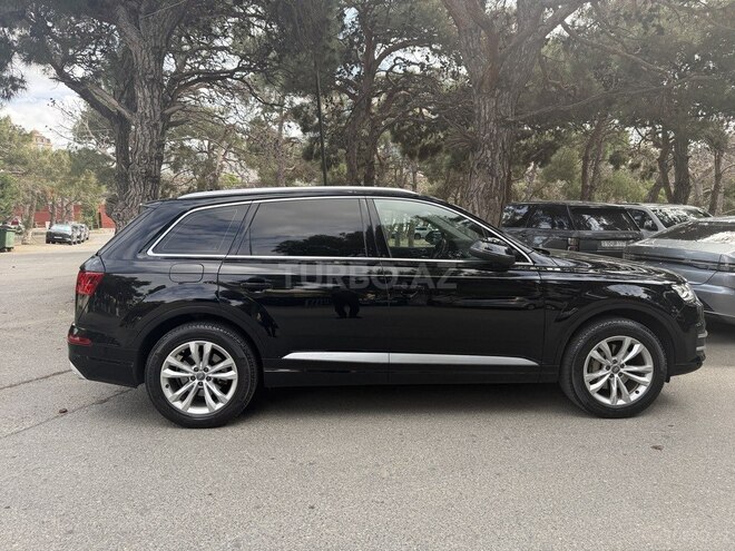 Audi Q7 2017, 258,000 km - 2.0 l - Bakı