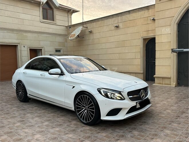 Mercedes C 220 2015, 201,427 km - 2.1 л - Xırdalan