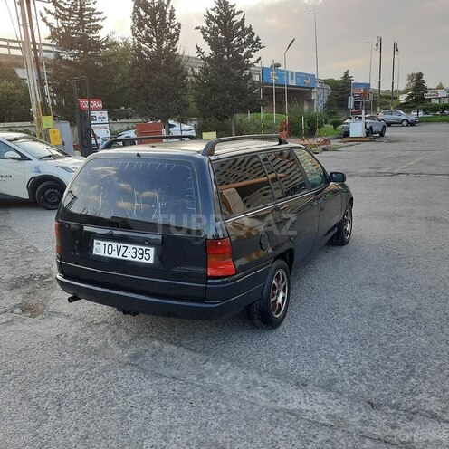 Opel Astra 1996, 248,000 km - 1.6 l - Bakı