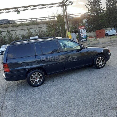 Opel Astra 1996, 248,000 km - 1.6 l - Bakı