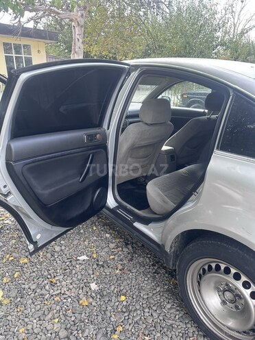 Volkswagen Passat 2003, 250,064 km - 1.9 л - Mingəçevir