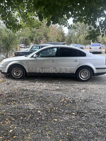 Volkswagen Passat 2003, 250,064 km - 1.9 л - Mingəçevir