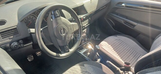 Opel Astra 2006, 238,000 km - 1.4 л - Bakı