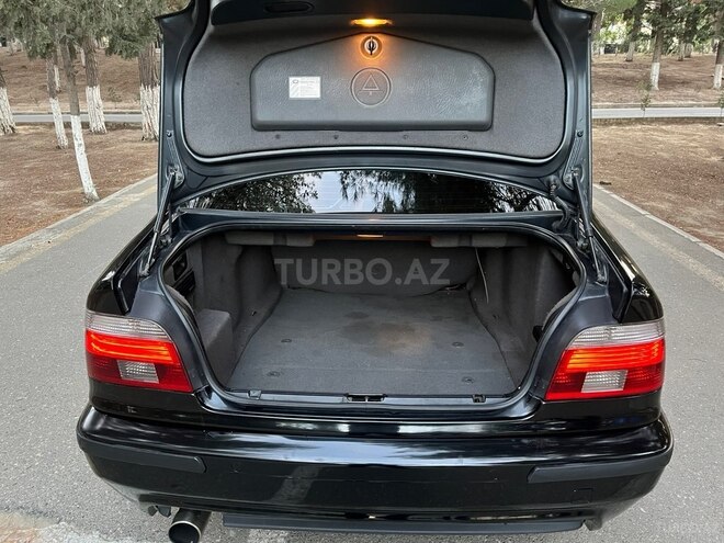 BMW 528 1997, 245,000 km - 2.8 l - Sumqayıt