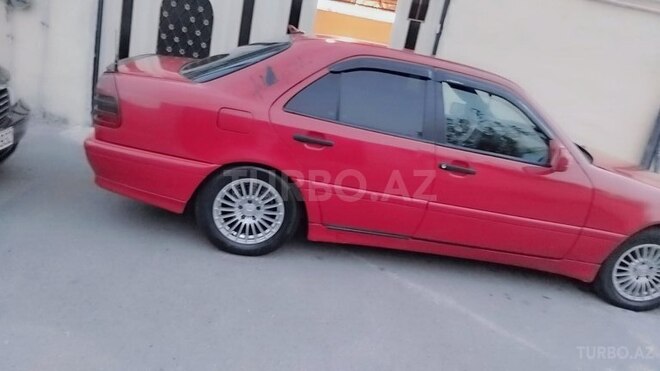 Mercedes C 200 1994, 422,488 km - 2.0 л - Mingəçevir