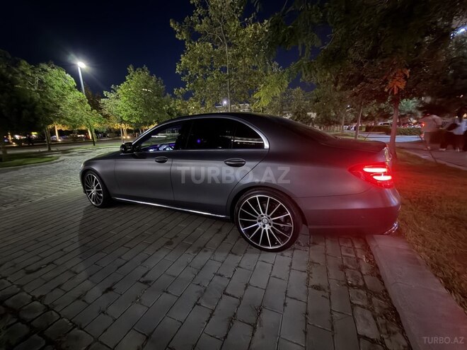 Mercedes E 220 d 2016, 217,000 km - 2.0 l - Bakı