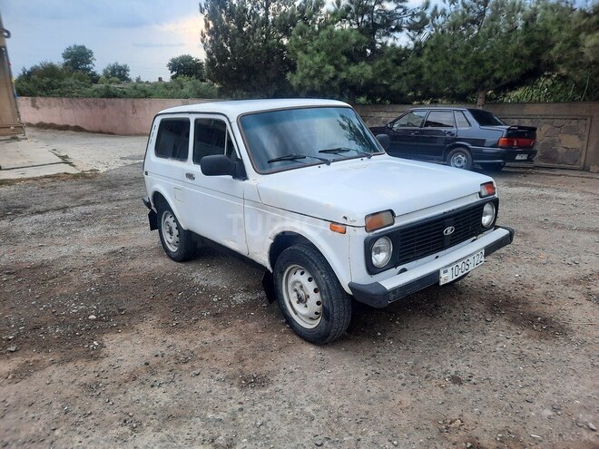 LADA (VAZ) Niva 1992, 40,896 km - 1.6 l - Salyan