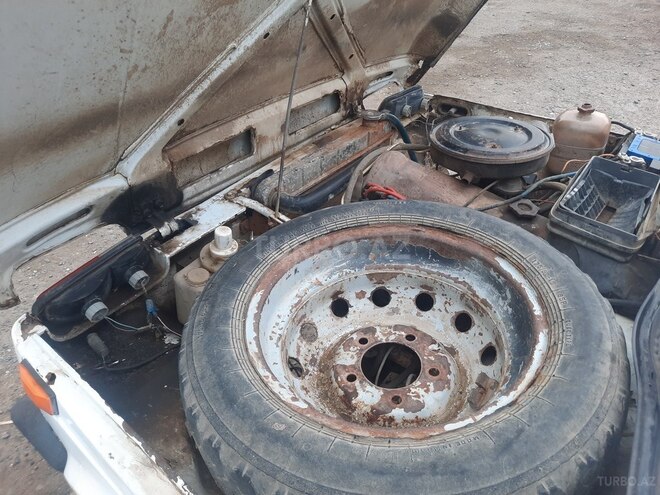 LADA (VAZ) Niva 1992, 40,896 km - 1.6 l - Salyan