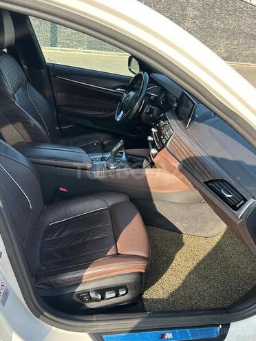 BMW 525 2017, 191,000 km - 2.0 л - Bakı