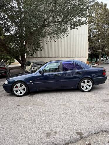 Mercedes C 240 1998, 400,000 km - 2.4 l - Bakı