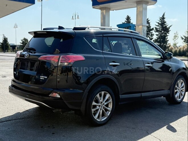 Toyota RAV4 2018, 228,411 km - 2.5 l - Bakı