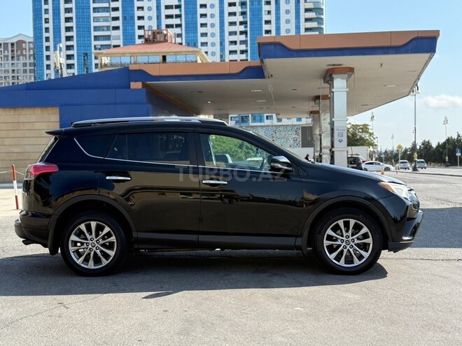 Toyota RAV4 2018, 228,411 km - 2.5 l - Bakı