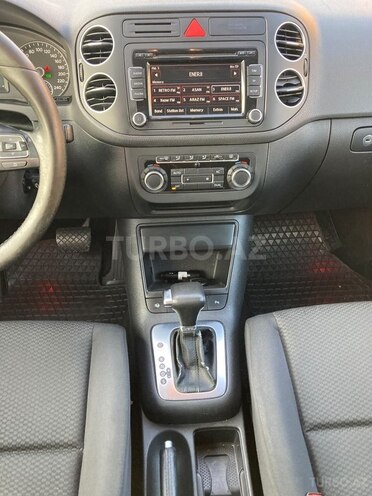 Volkswagen Golf 2010, 238,000 km - 1.6 l - Bakı