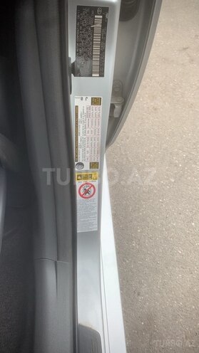 Toyota Prius 2011, 384,600 km - 1.8 l - Bakı
