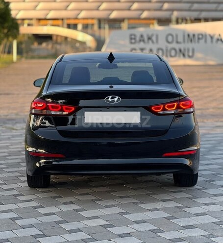 Hyundai Elantra 2017, 85,000 km - 2.0 л - Bakı