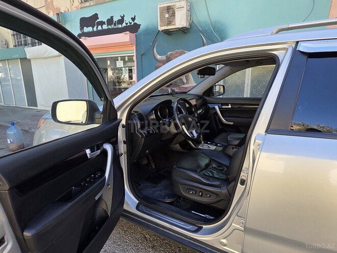 Kia Sorento 2009, 292,000 km - 2.2 l - Bakı