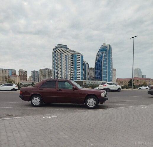 Mercedes 190 1992, 333,336 km - 1.8 l - Bakı