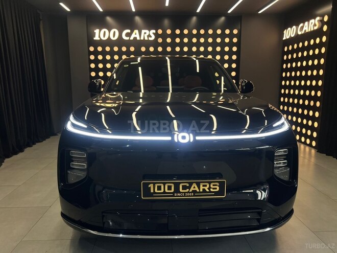 Changan  2025, 27,000 km - 1.5 l - Bakı