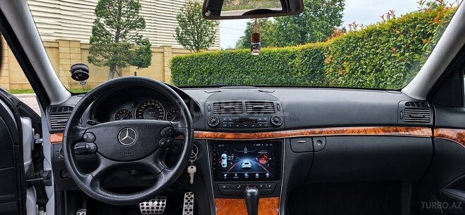 Mercedes E 200 2008, 254,000 km - 1.8 l - Bakı