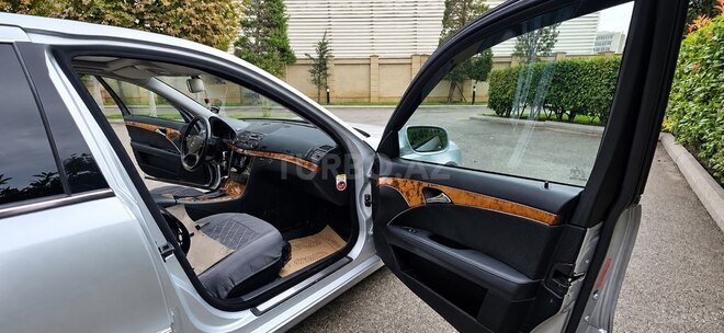 Mercedes E 200 2008, 254,000 km - 1.8 l - Bakı