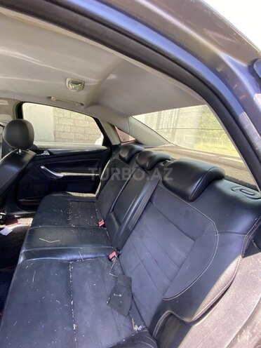 Ford Mondeo 2011, 290,000 km - 2.3 l - Masallı