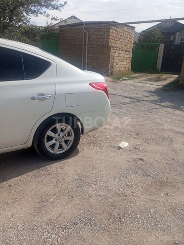 Nissan Sunny 2013, 160,930 km - 1.5 л - Bakı